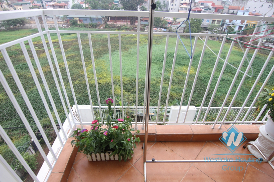 High quality apartment with 03 bedrooms for rent in Xuan Dieu, Tay Ho, Ha Noi